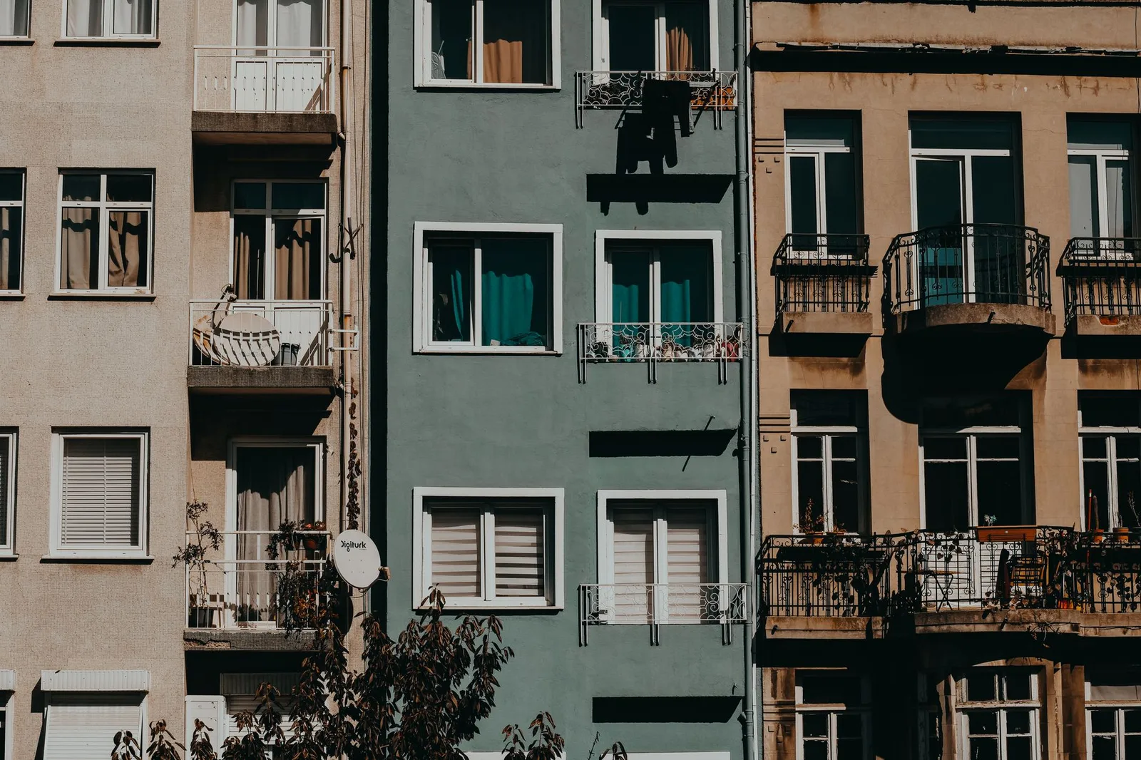Rental Property Depreciation Explained: The Landlord's Guide to Maximizing Tax Write-Offs