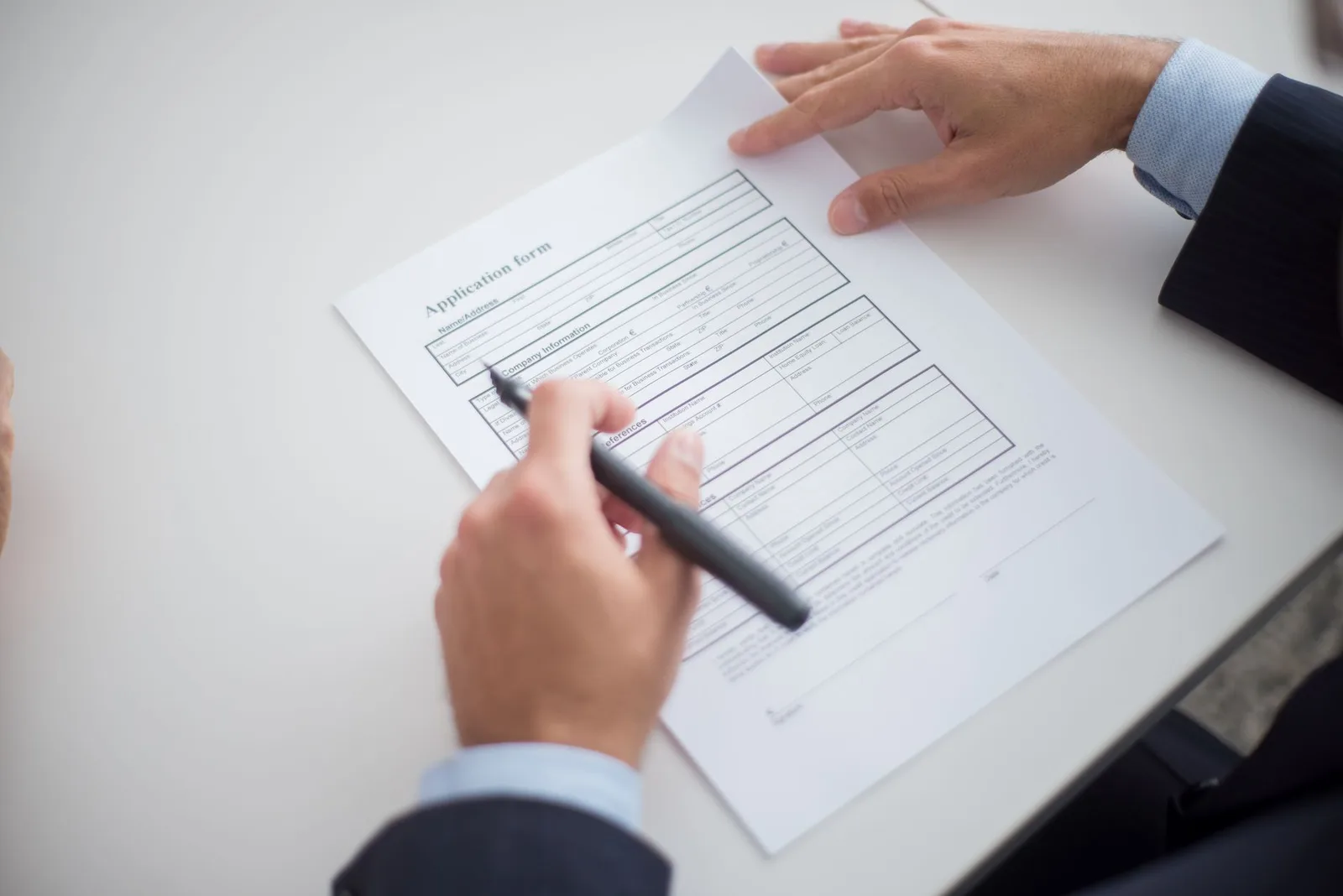 The Ultimate Tenant Reference Check Guide: How to Verify Income, Landlords, and Credit Safely
